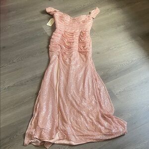 Elegant Blush Pink Sequin Evening Dress
